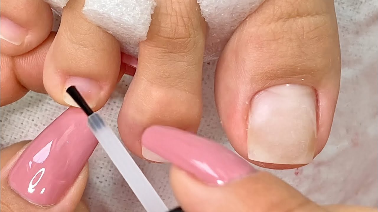 Limpieza profunda pedicura + uñas maquillada